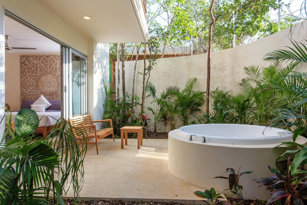 Charming Nature-Inspired Condos With Sultry Surroundings By Stella Rentals Tulum Exterior photo