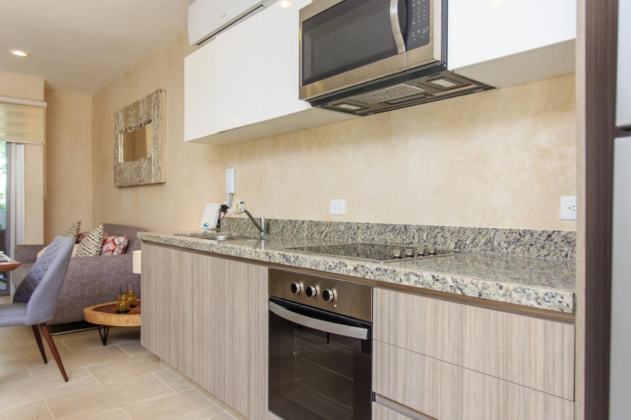 Charming Nature-Inspired Condos With Sultry Surroundings By Stella Rentals Tulum Room photo